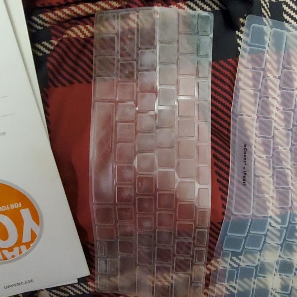 MacBook Keyboard Protector - Picture 3 of 5